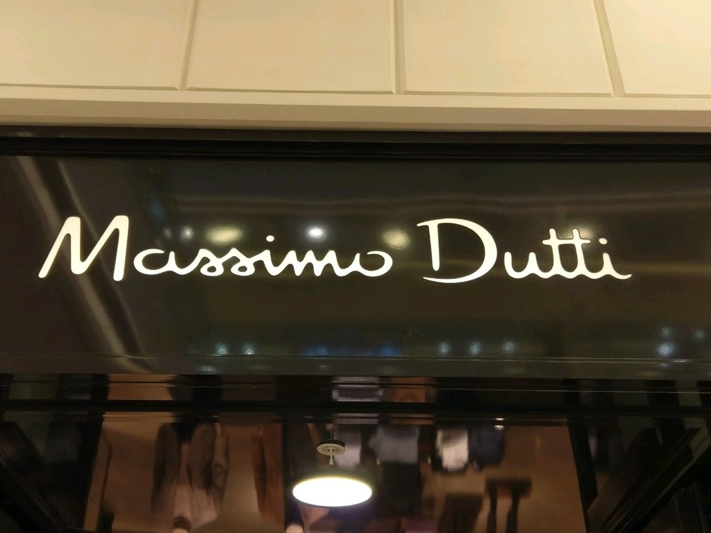 Massimo Dutti | Санкт-Петербург, Полюстровский просп., 84, Санкт-Петербург