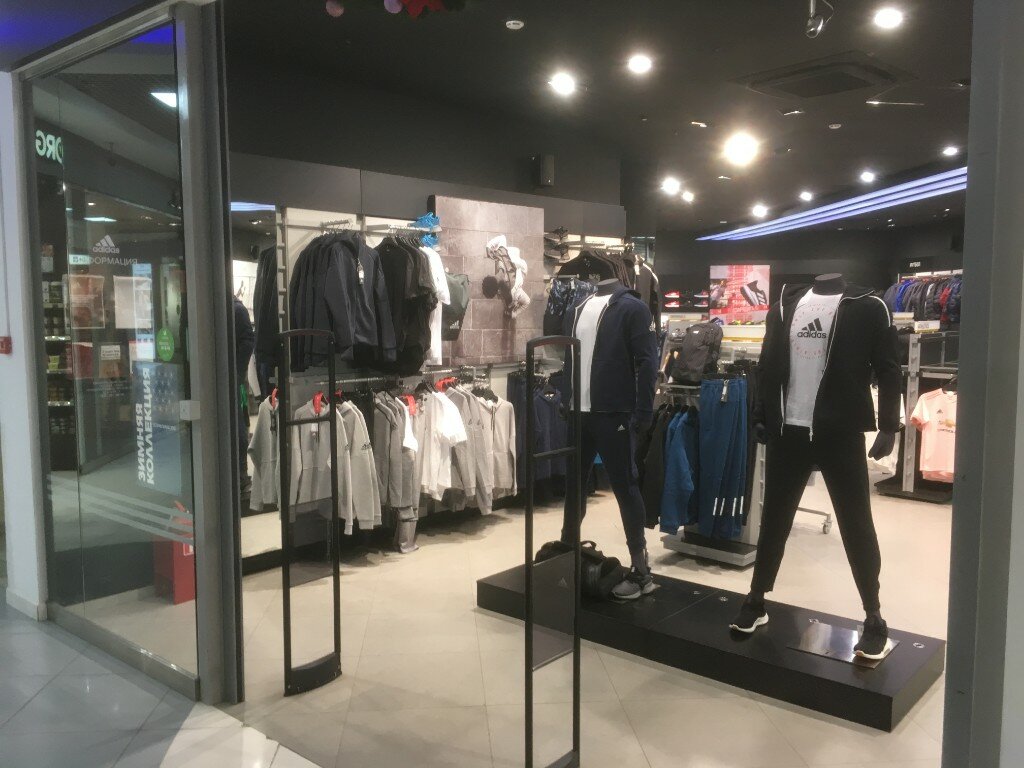 Adidas | Ижевск, ул. Холмогорова, 11, Ижевск