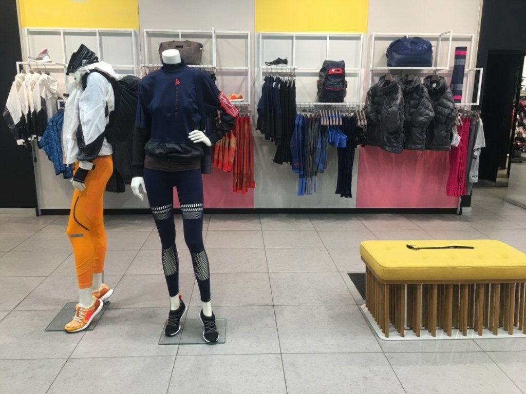 Adidas | Санкт-Петербург, просп. Добролюбова, 5/1, Санкт-Петербург