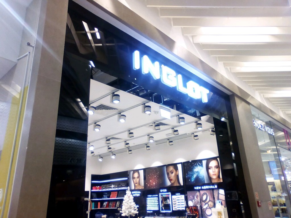 Inglot | Казань, просп. Победы, 141, Казань